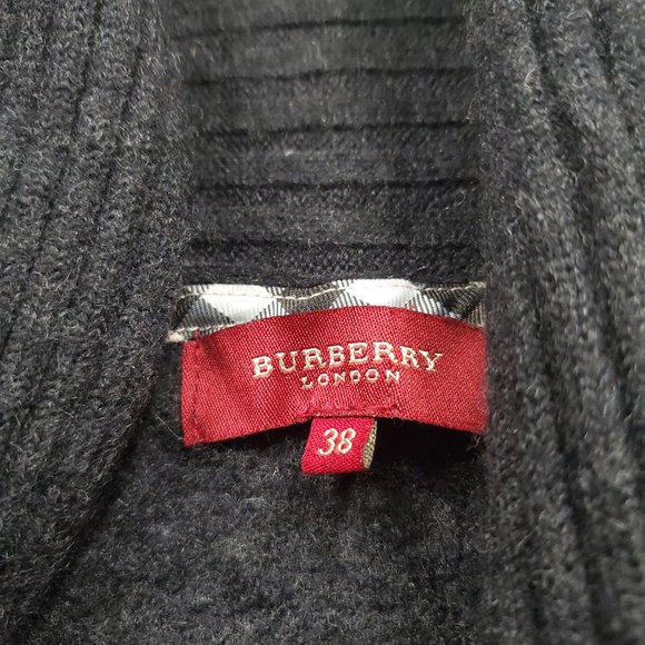 Womens Burberry Wool Cardigan Size 38 - Picture 2 of 5